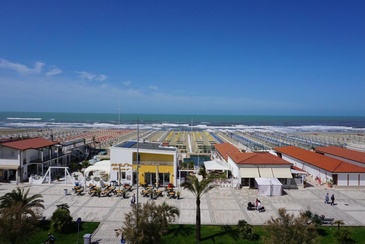 Alba Sul Mare Lido di Camaiore Exterior foto