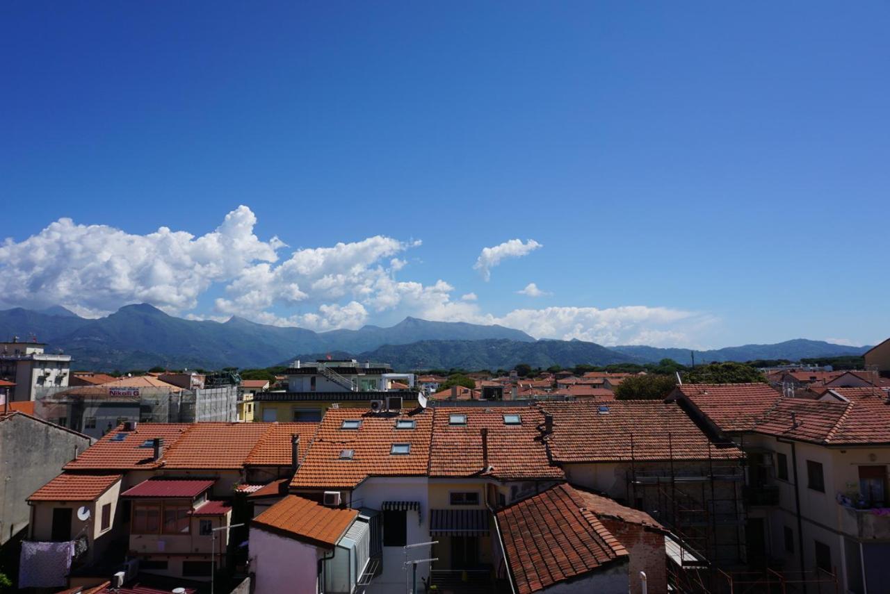 Alba Sul Mare Lido di Camaiore Exterior foto