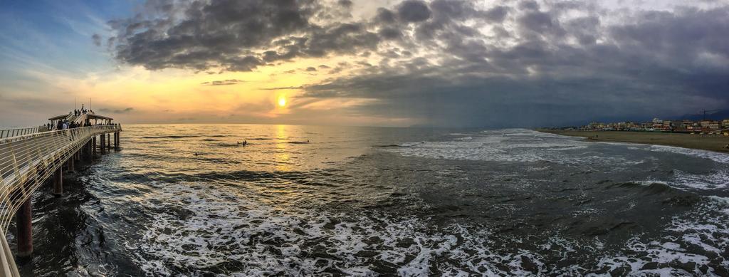 Alba Sul Mare Lido di Camaiore Exterior foto