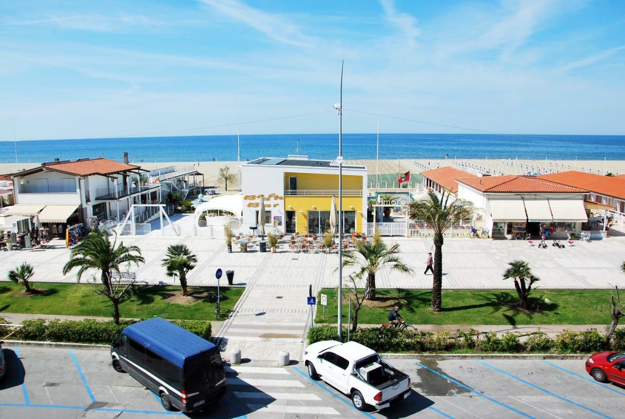 Alba Sul Mare Lido di Camaiore Exterior foto